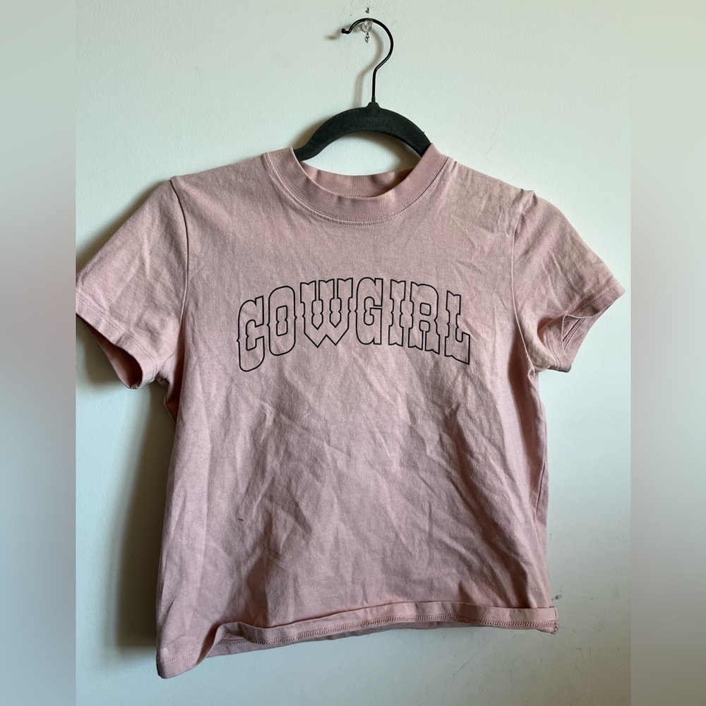 Aritzia Sunday Best COWGIRL Pink Cropped T-Shirt XS
